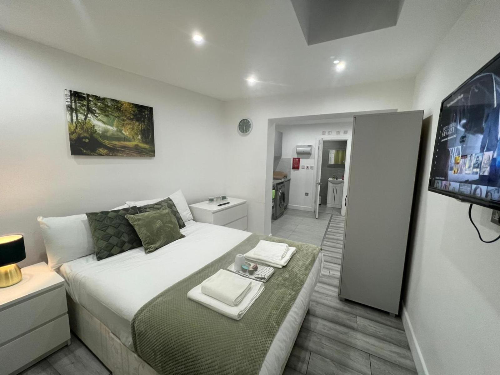 Central Harrow Cozy Apartment With Free Parking Harrow on the Hill Quarto foto