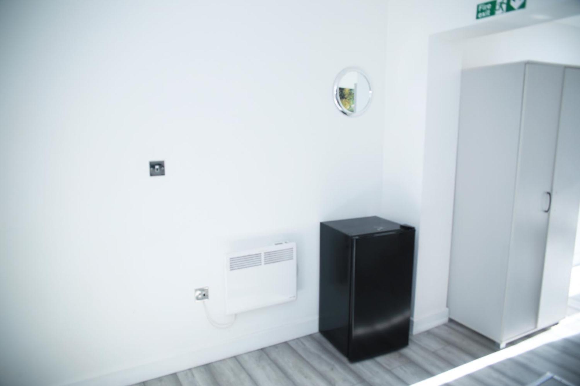 Central Harrow Cozy Apartment With Free Parking Harrow on the Hill Exterior foto